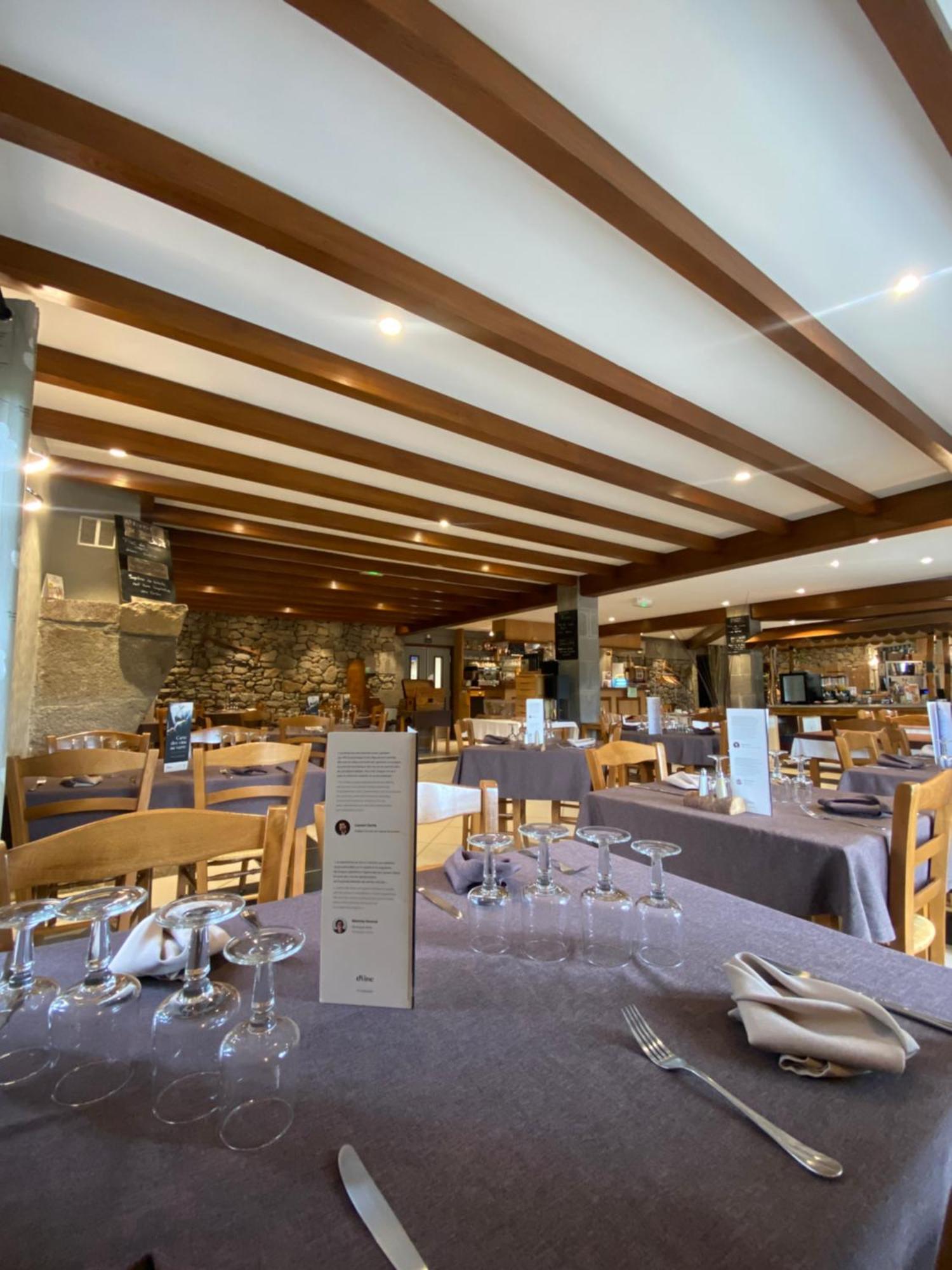 Logis Hotel Restaurant Auberge Du Bougnat Saint-Victor-la-Riviere Ngoại thất bức ảnh